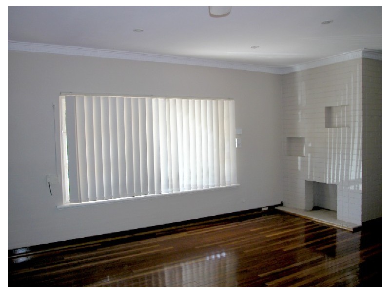 29 Thornlie Ave, Thornlie WA 6108