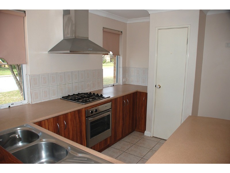 16a Vesta Crescent, Shelley WA 6148