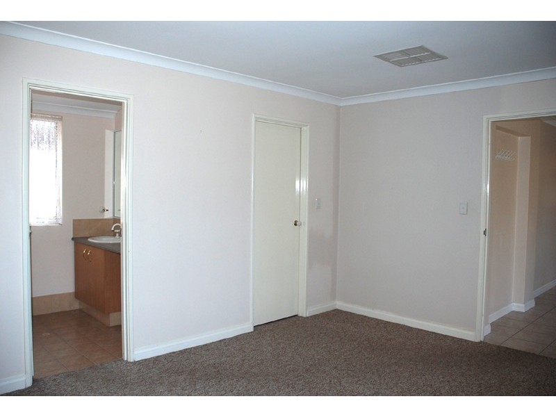 16a Vesta Crescent, Shelley WA 6148