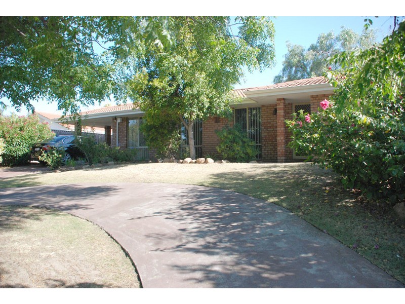 10 Farrington Road, Leeming WA 6149