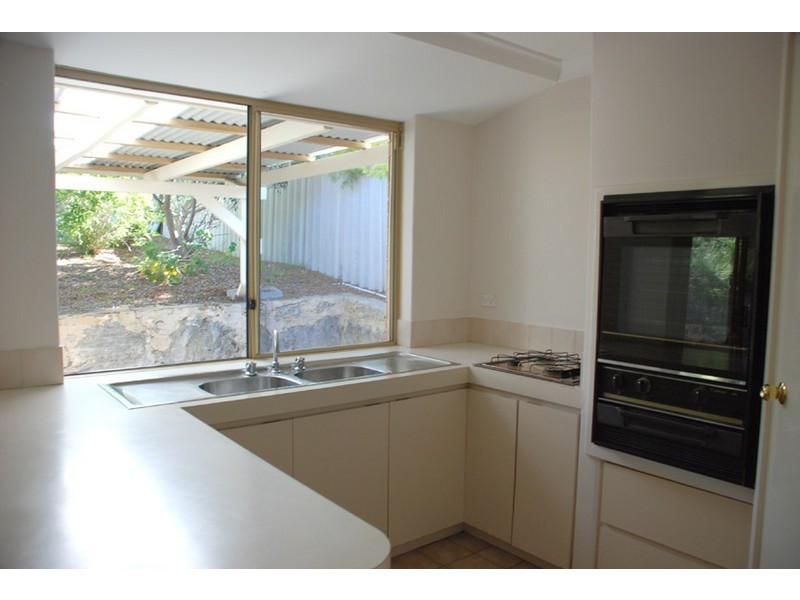 10 Farrington Road, Leeming WA 6149