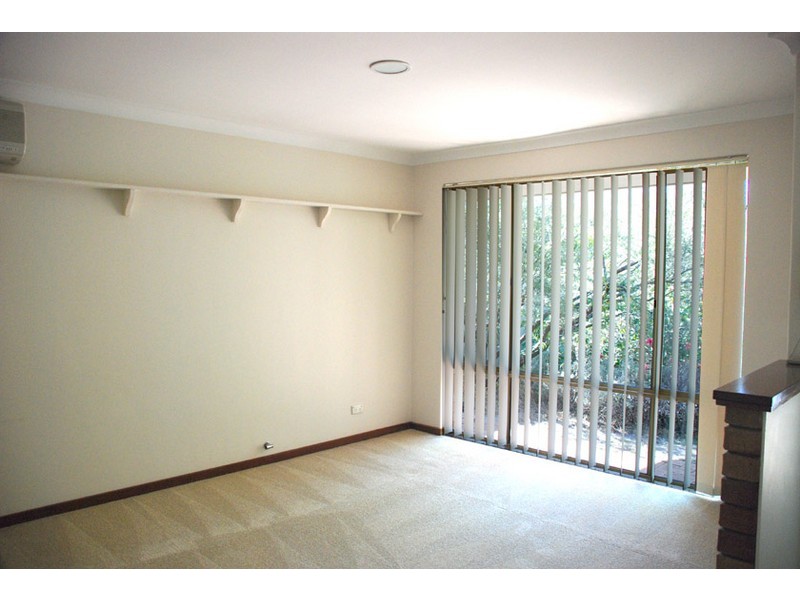 10 Farrington Road, Leeming WA 6149