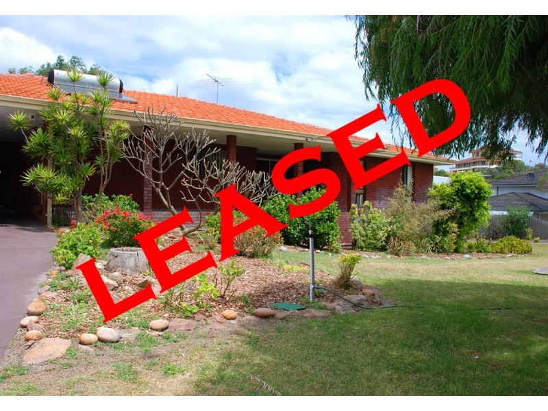 15 Farrington Road, Warnbro WA 6169