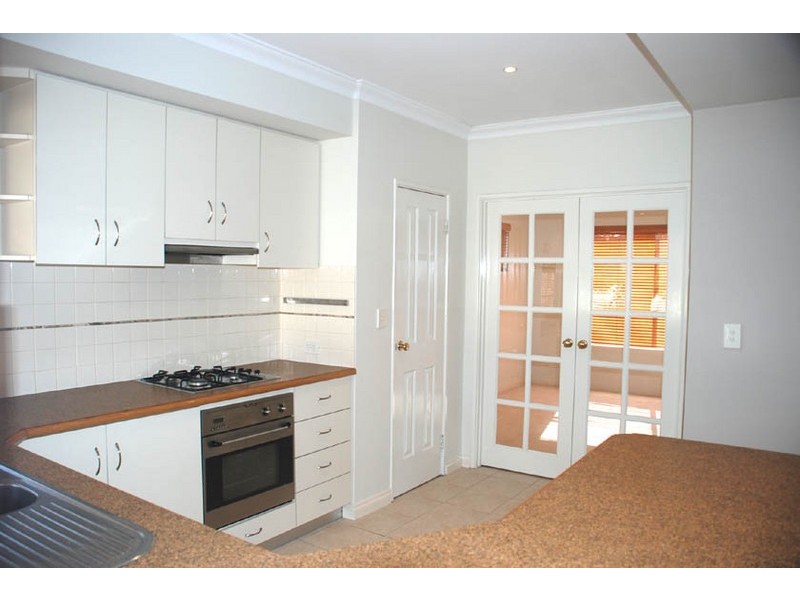 1 Jean Street, Hamilton Hill WA 6163