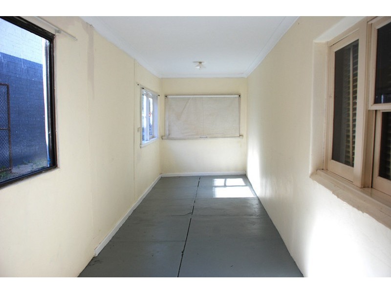 297 South Street, Hilton WA 6163