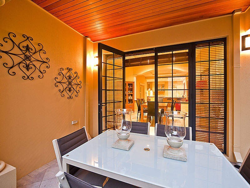 8b Onslow Street, South Perth WA 6151