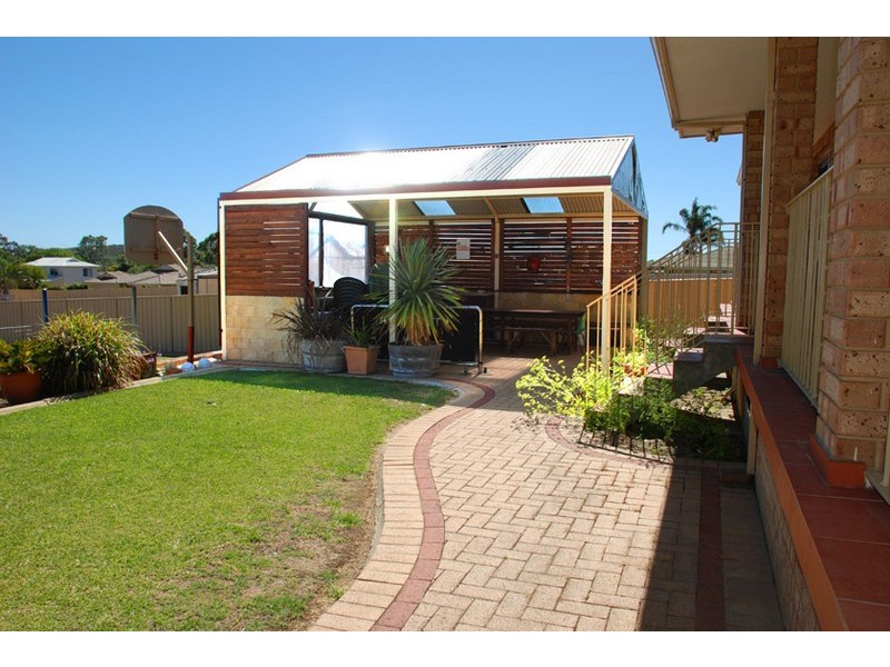 49 Stratton Street, Hamilton Hill WA 6163