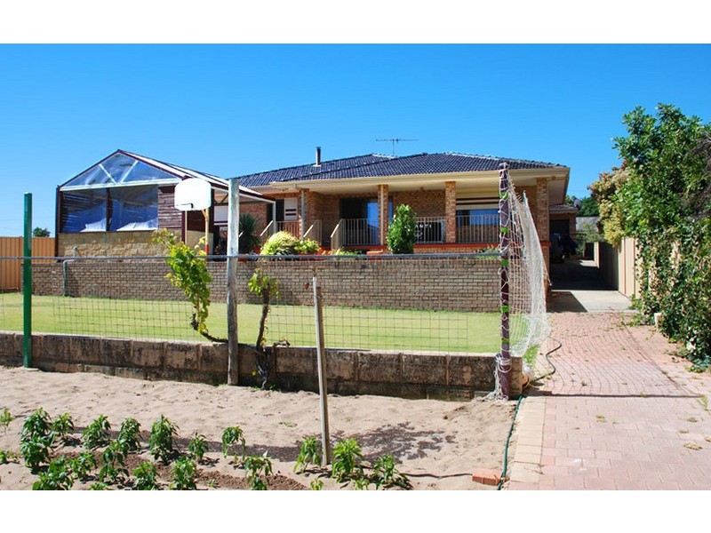 49 Stratton Street, Hamilton Hill WA 6163