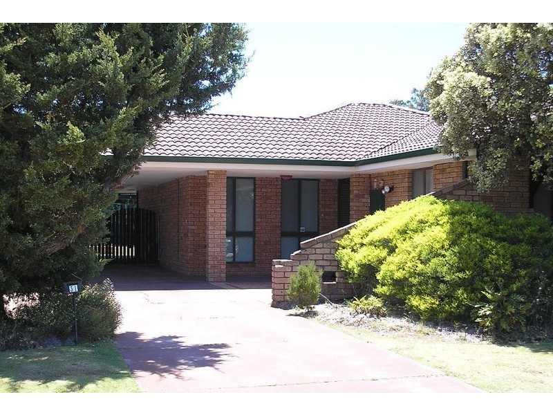 31 Findlay Road, Leeming WA 6149