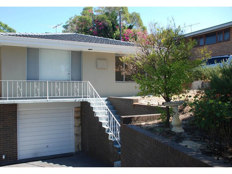 8b Springside Ave, Mount Pleasant WA 6153