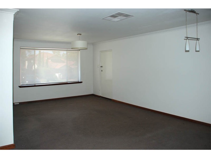 8b Springside Ave, Mount Pleasant WA 6153