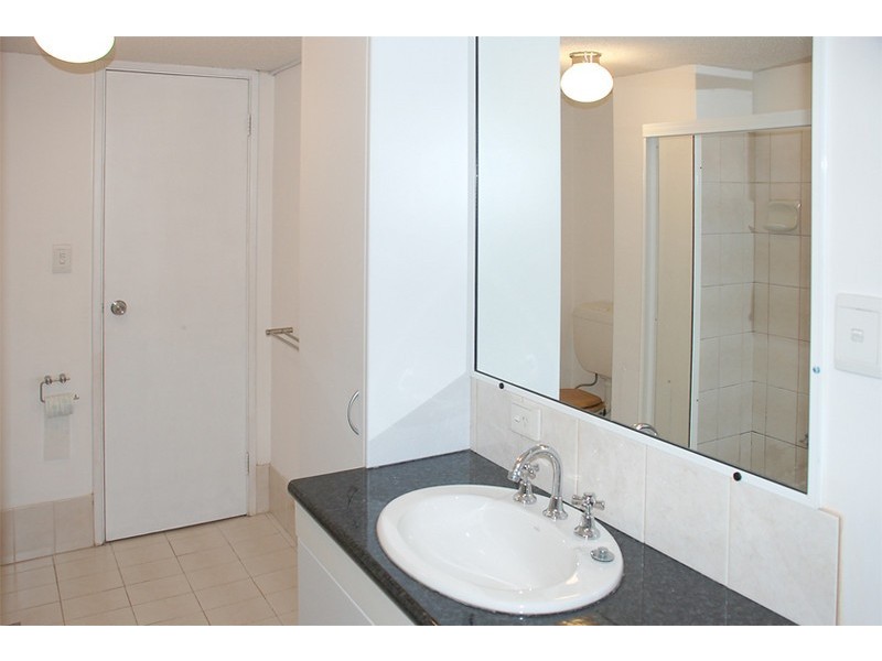 2/34 Carr Street, West Perth WA 6005