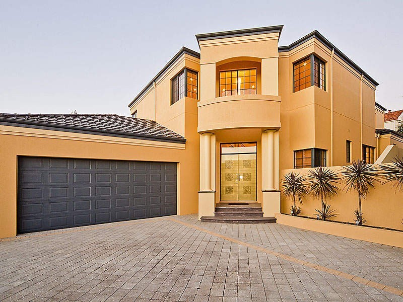 8b Onslow Street, South Perth WA 6151