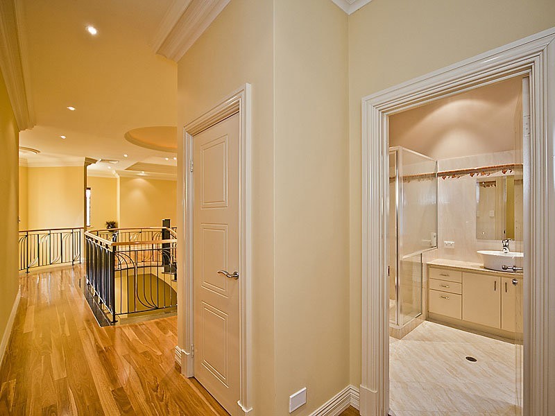 8b Onslow Street, South Perth WA 6151