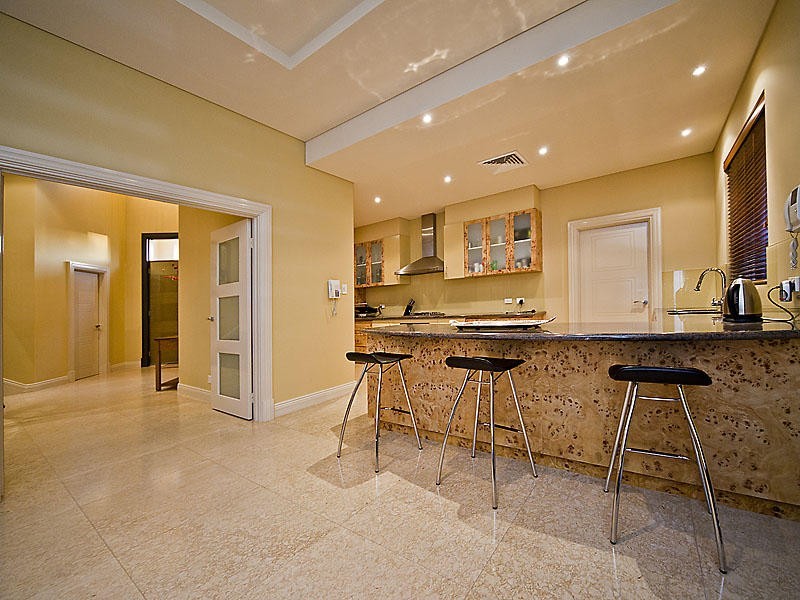 8b Onslow Street, South Perth WA 6151