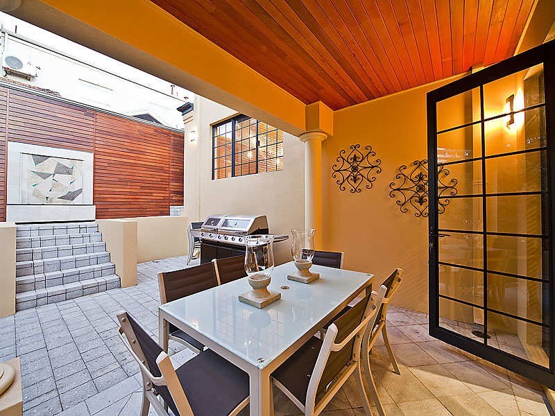 8b Onslow Street, South Perth WA 6151