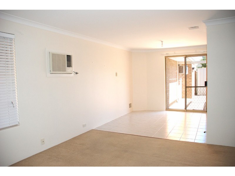 6 Kirk Road, Kardinya WA 6163