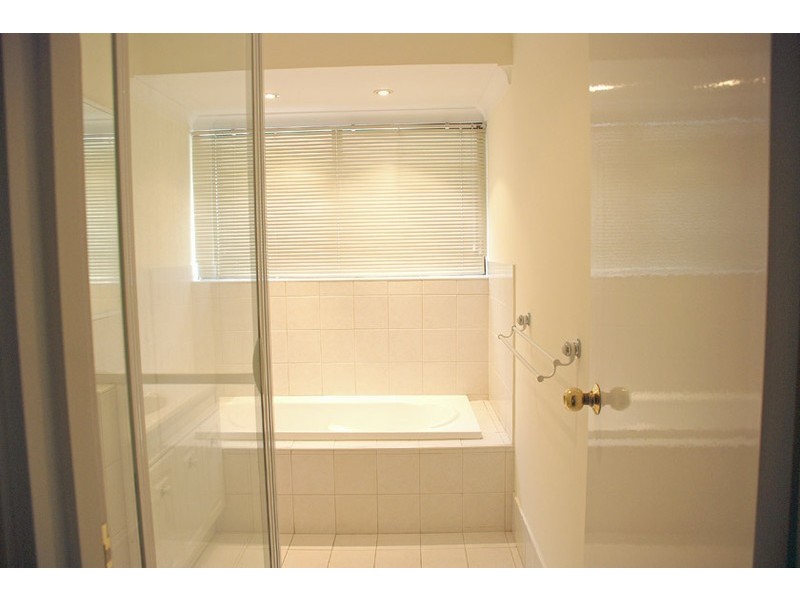 7 Rankin Way, Booragoon WA 6154