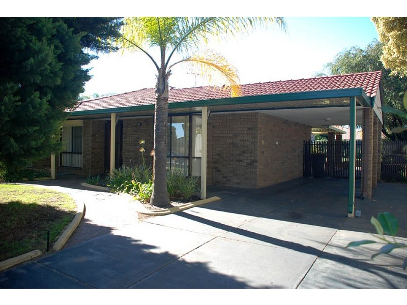 6  Arlington Drive, Willetton WA 6155