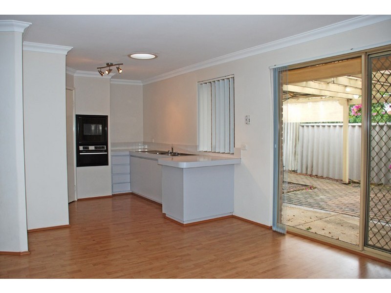 2/76 Beatty Avenue, East Victoria Park WA 6101