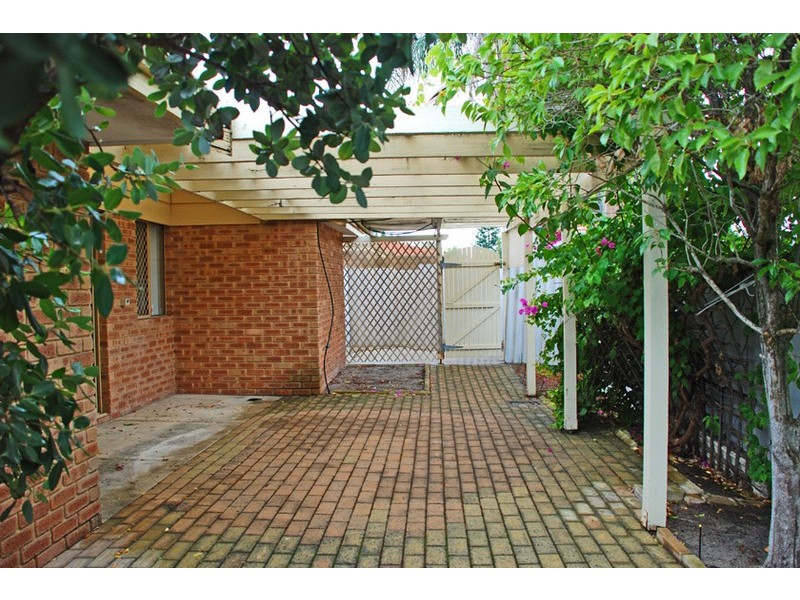 2/76 Beatty Avenue, East Victoria Park WA 6101