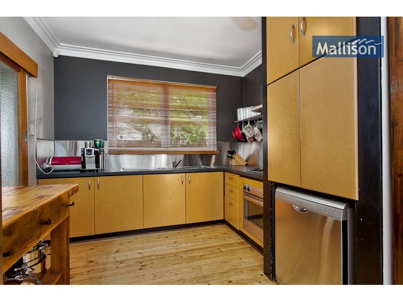 17a  Instone Street, Hilton WA 6163