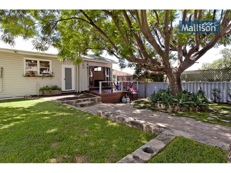 17a  Instone Street, Hilton WA 6163