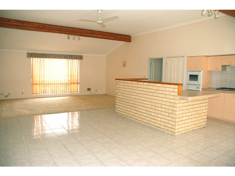 16 Etherington Avenue, Spearwood WA 6163