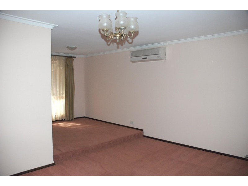 205 Riseley Street, Booragoon WA 6154