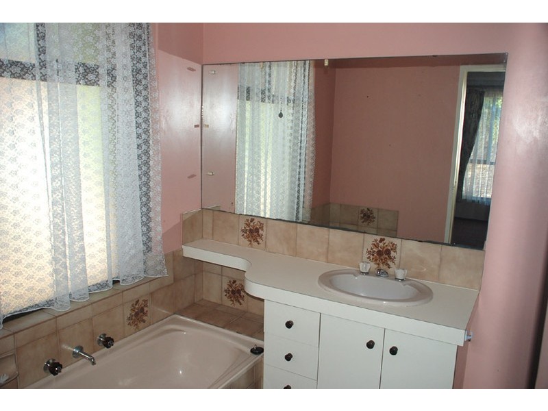 205 Riseley Street, Booragoon WA 6154