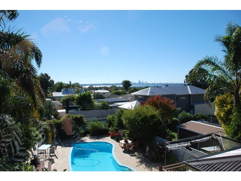 3 Williams Court, Melville WA 6156