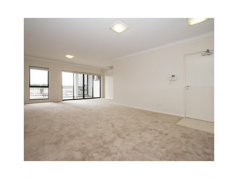 20/2 Stockton Bend, Cockburn Central WA 6164