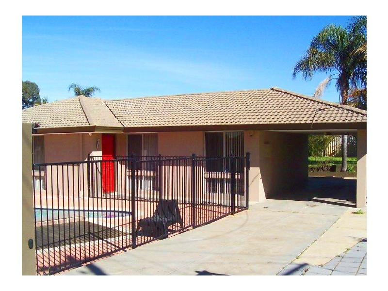 209 Riseley Street, Booragoon WA 6154