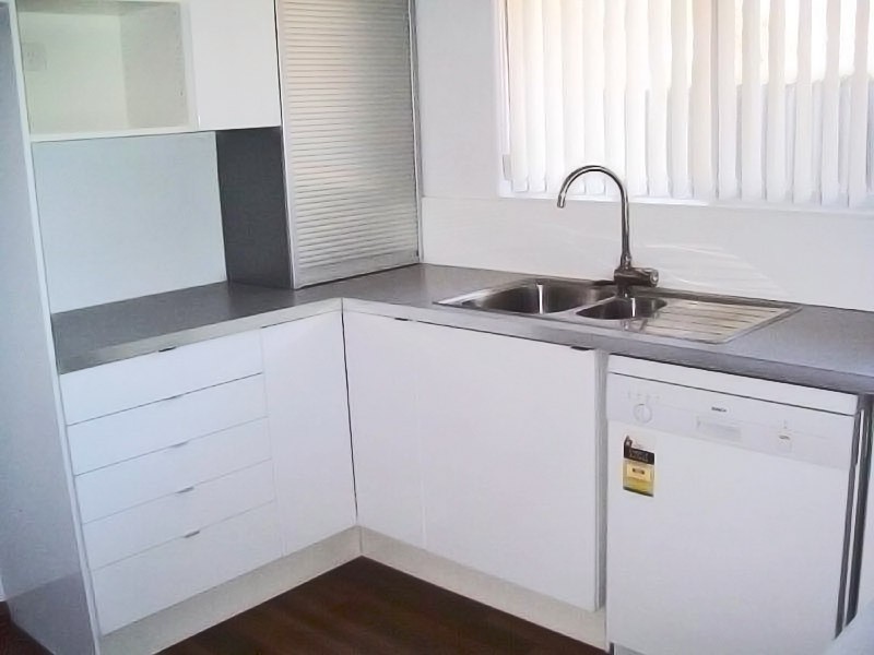 209 Riseley Street, Booragoon WA 6154