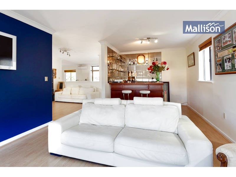 8 Studley Road, Attadale WA 6156