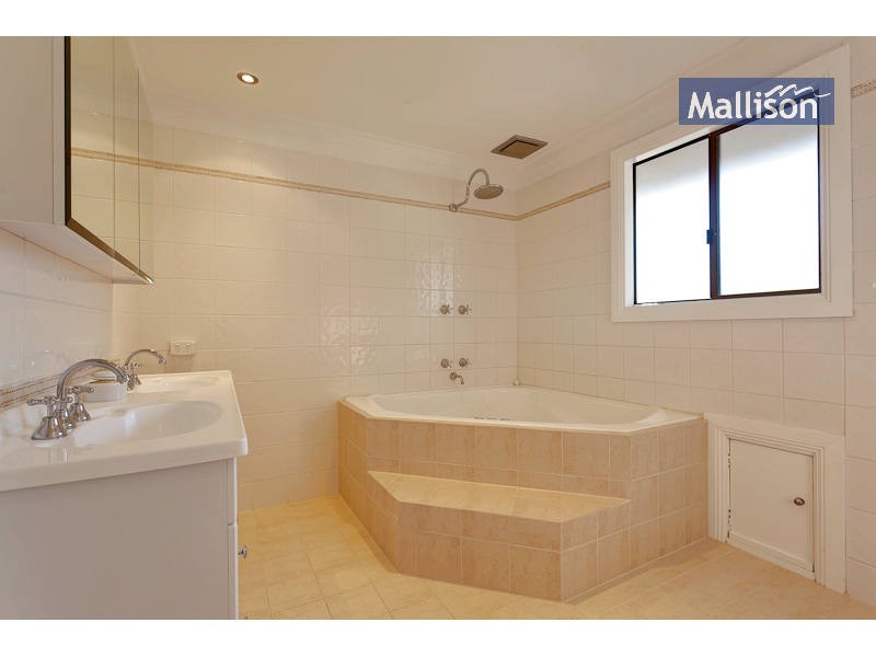 8 Studley Road, Attadale WA 6156