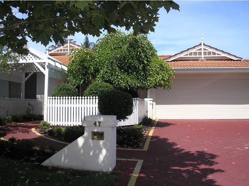47 Brennan Ave, Canning Vale WA 6155