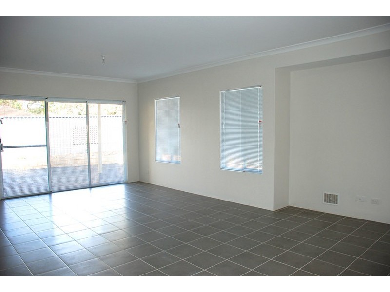 2 Elstree Court, Lynwood WA 6147