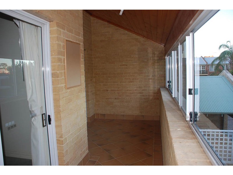 2/492 William Street, Highgate WA 6003