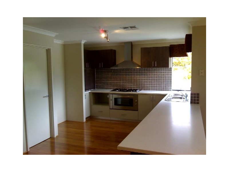 9 Chicago Street, Southern River WA 6110