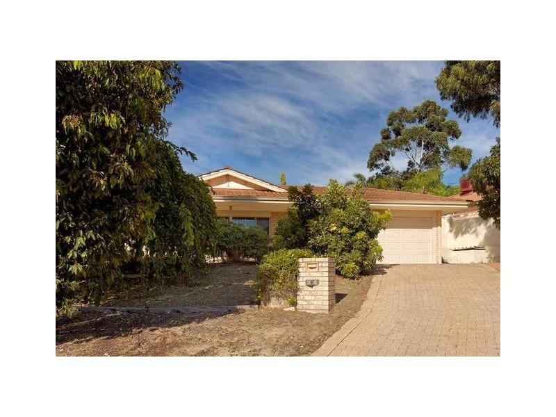 34 Williambury Drive, Yangebup WA 6164