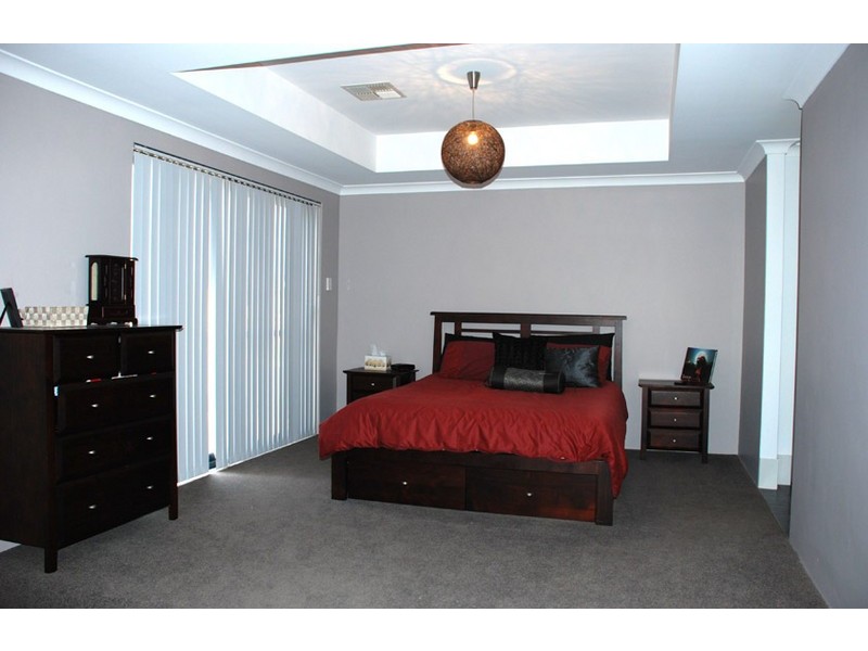 19 Ponderosa Road, Aubin Grove WA 6164