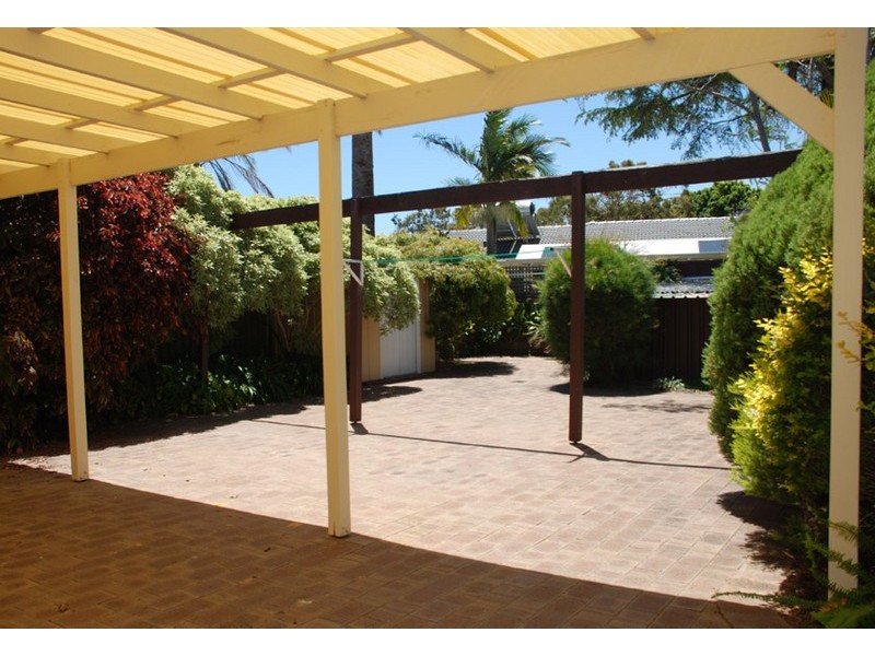 26 McBeth Way, Kardinya WA 6163