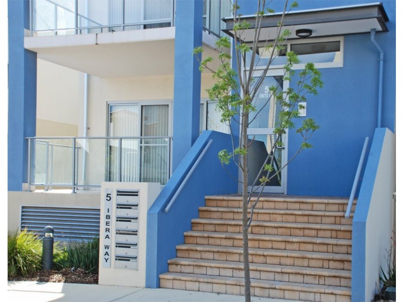 1/5 Ibera Way, Success WA 6164