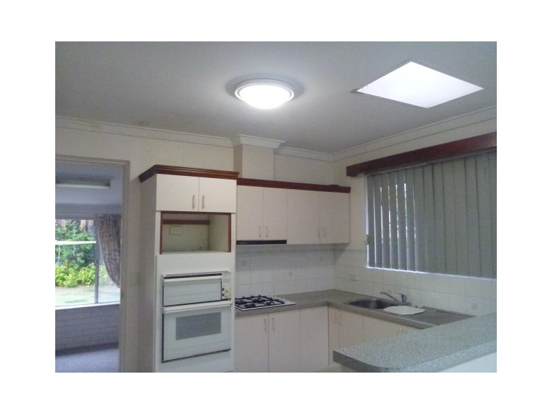 4 Hall Place, Kardinya WA 6163