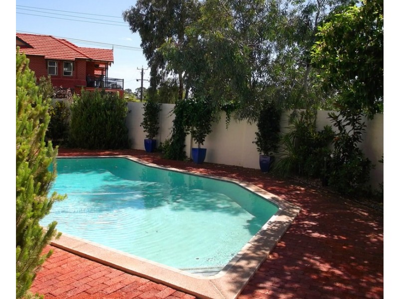 4/22 King George Street, Victoria Park WA 6100