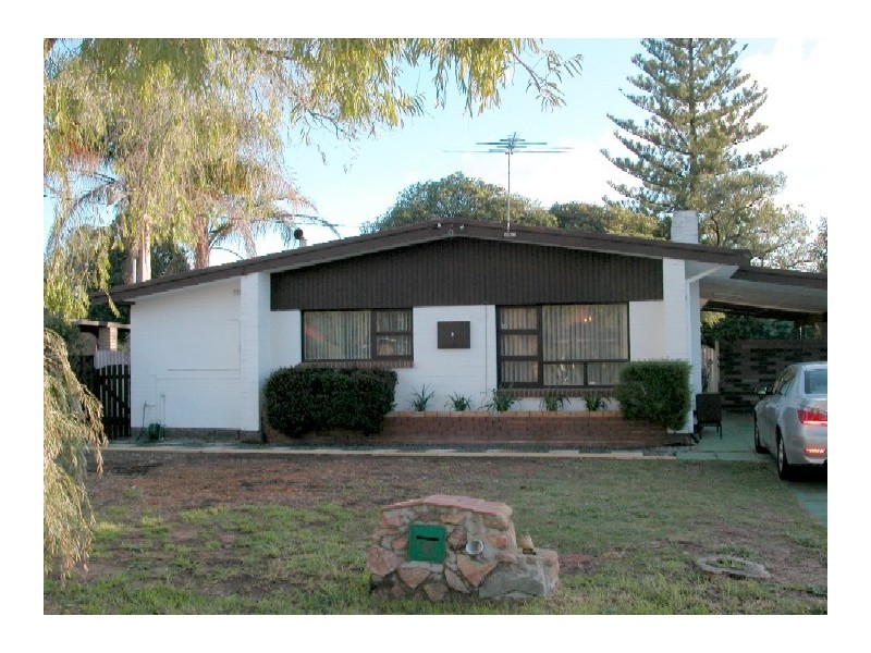 9 Hunt Street, Thornlie WA 6108