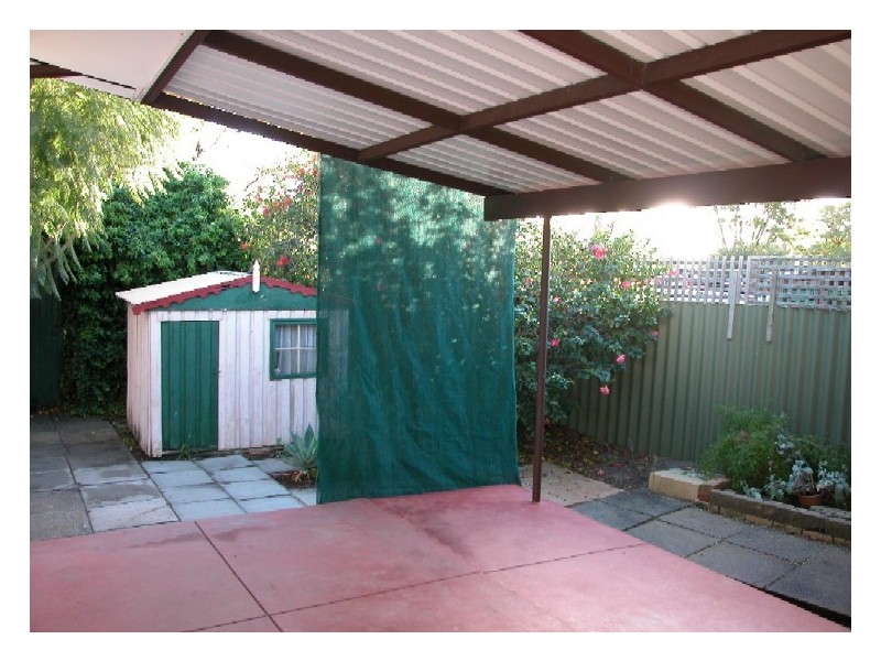 9 Hunt Street, Thornlie WA 6108