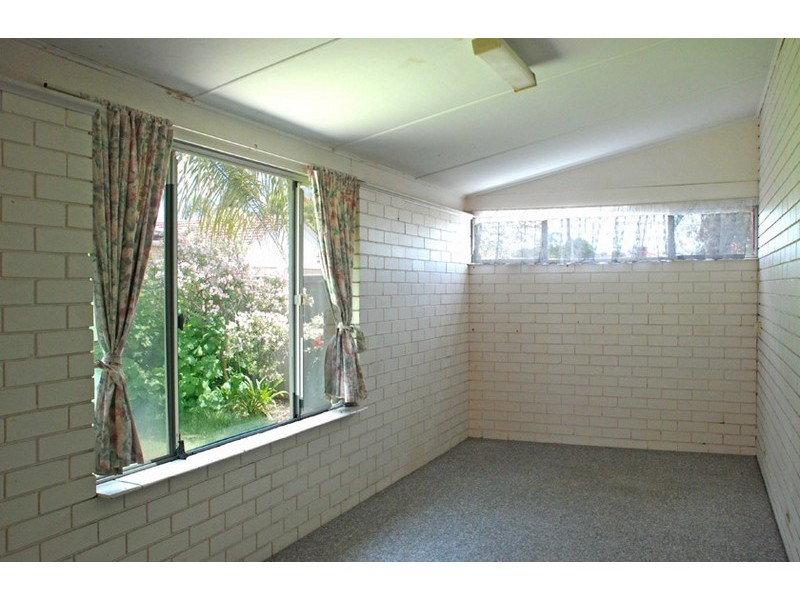 4 Hall Place, Kardinya WA 6163