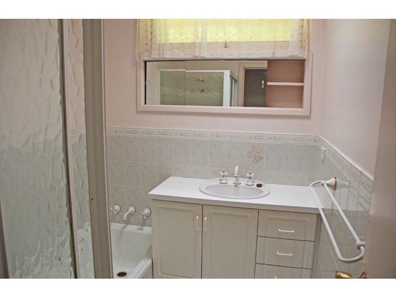 4 Hall Place, Kardinya WA 6163